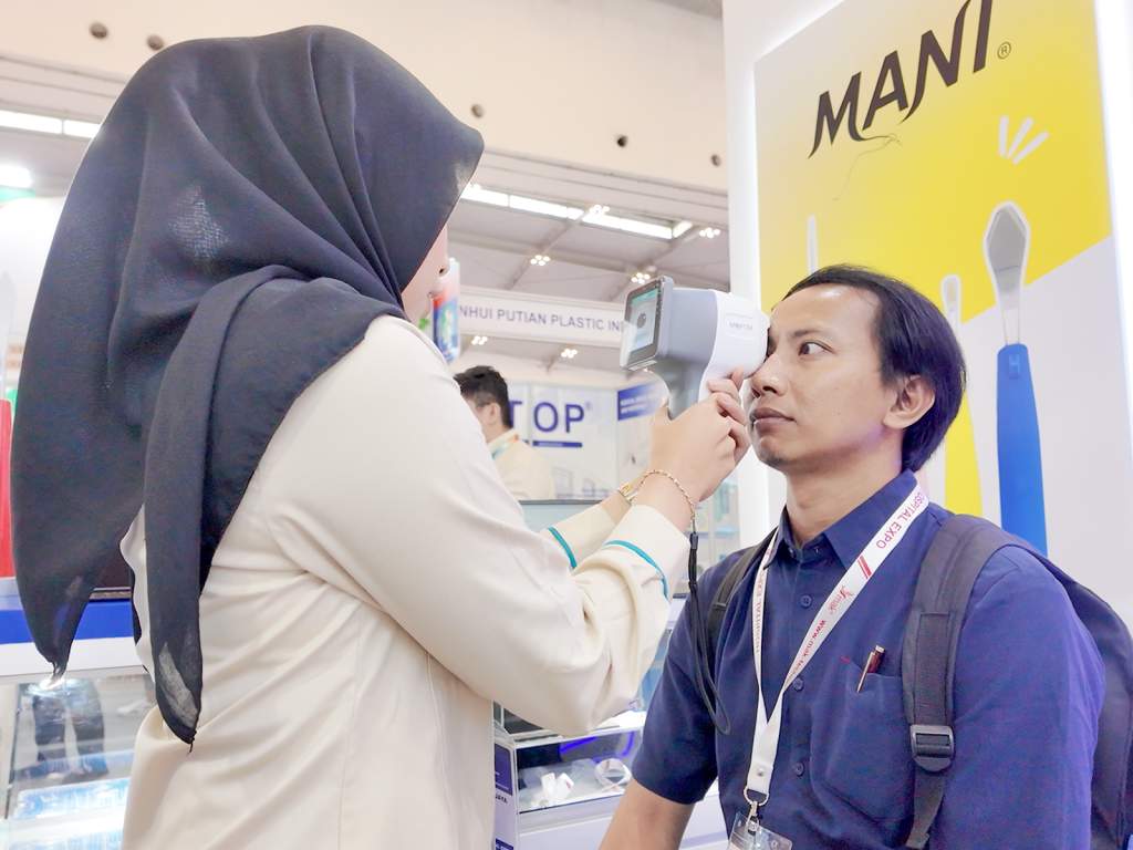 cara memilih autorefraktometer yang tepat untuk klinik mata